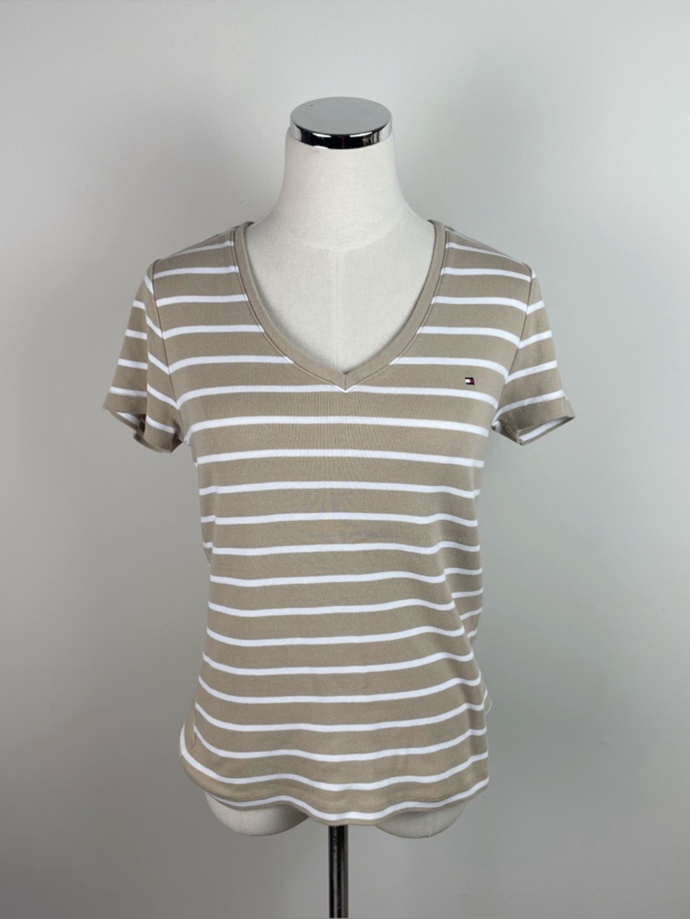 Tommy Hilfiger Tan White Stripe Short Sleeve Tee Shirt Top Women Medium